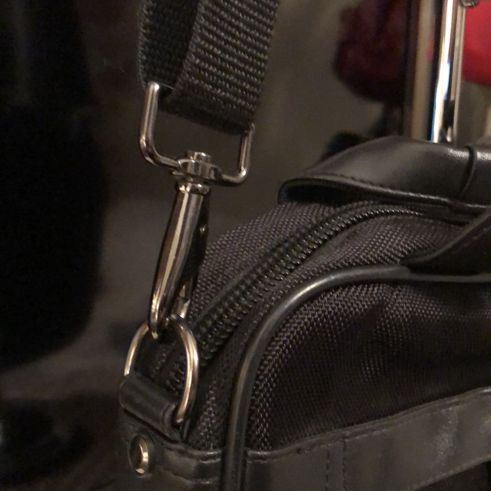Kenneth Cole Reaction R-Tech - Picture 7 of 8